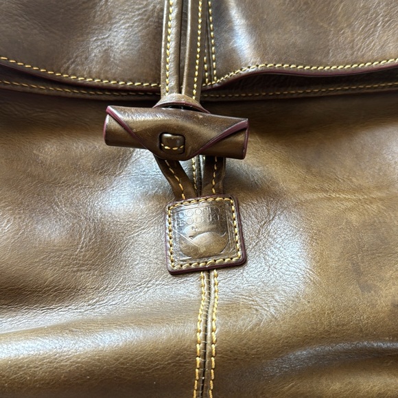 Dooney and Bourke brownish green hues shoulder/crossboy Florentine Leather Bag - Picture 4 of 17